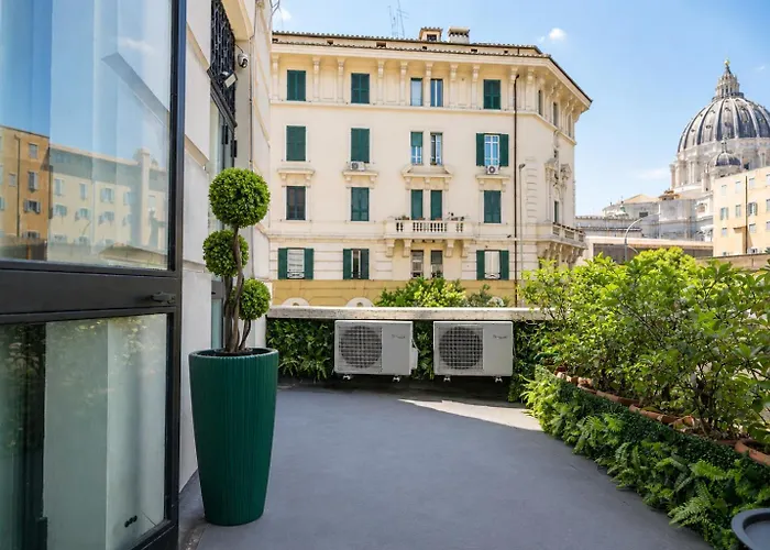 The Grand View Front Of Saint Peter Appartement Rome